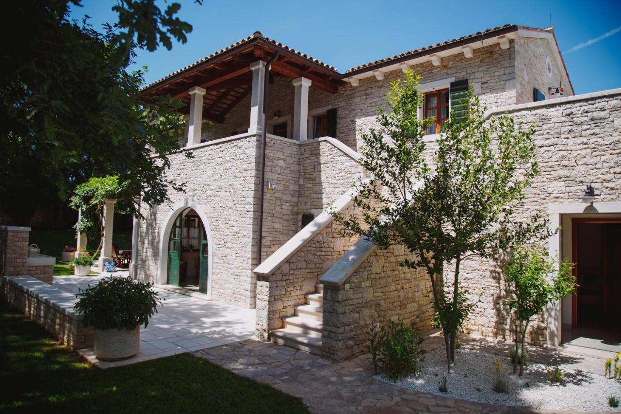 Villa Kringa Tinjan Luaran gambar