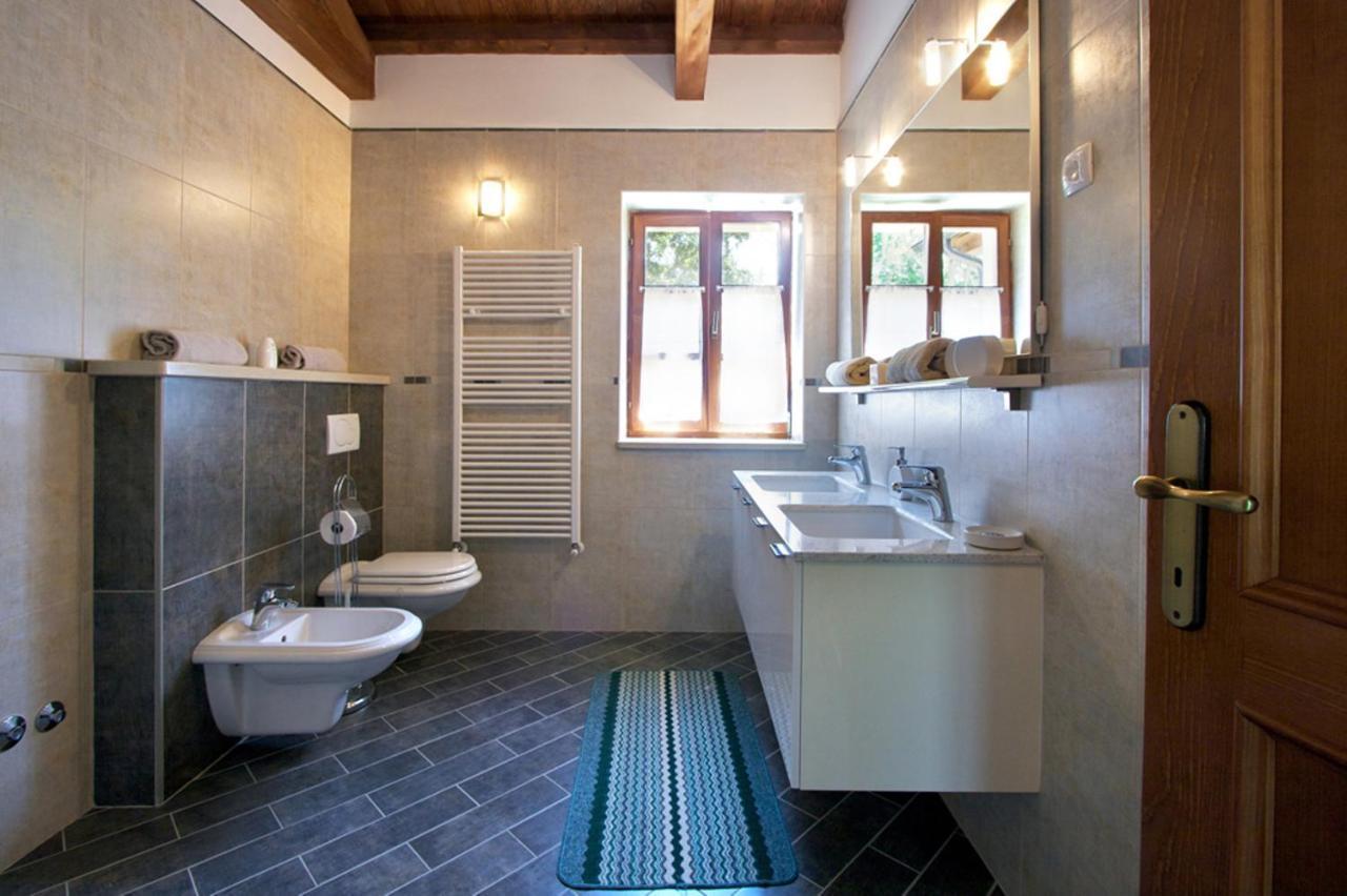 Villa Kringa Tinjan Luaran gambar