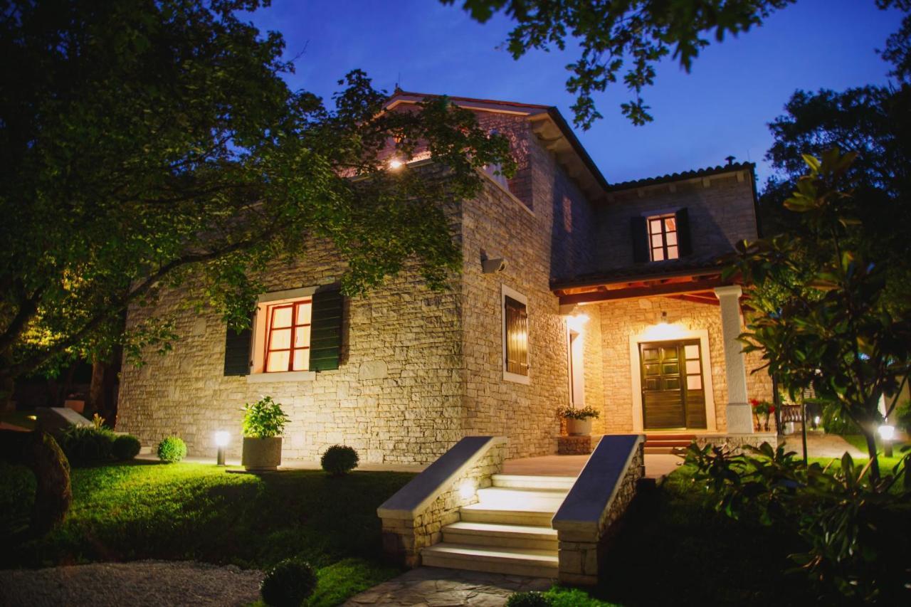 Villa Kringa Tinjan Luaran gambar